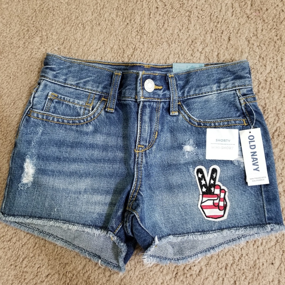 NWT Girl old navy jean shorts size 7